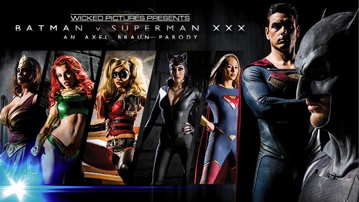 蝙蝠俠V超人XXX--Axel Braun色情模仿電影 一部基於DC漫畫的超級英雄電影的西部成人視頻電影。
